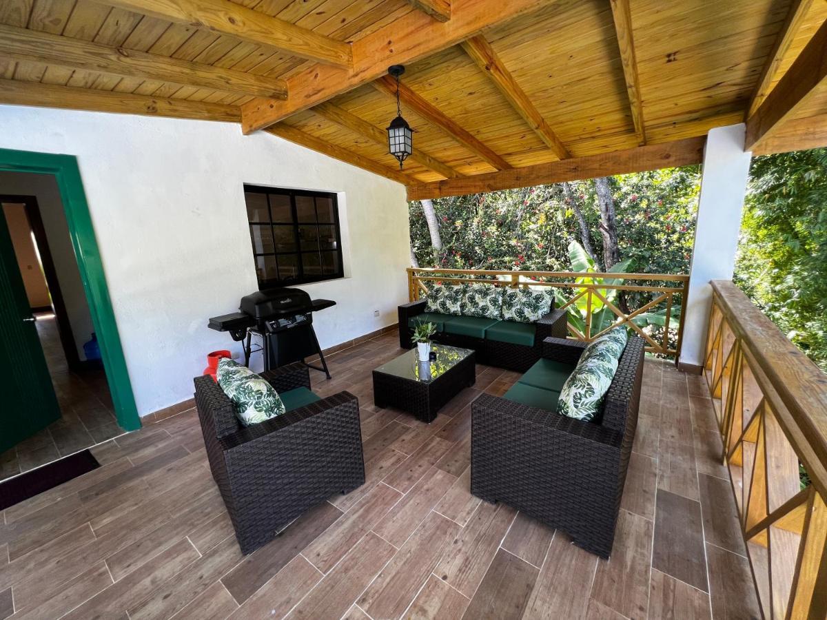 Villa Unter Palmen Jarabacoa Exterior foto